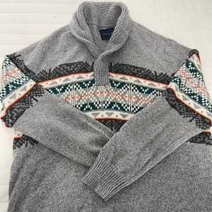 American Eagle Sweater
